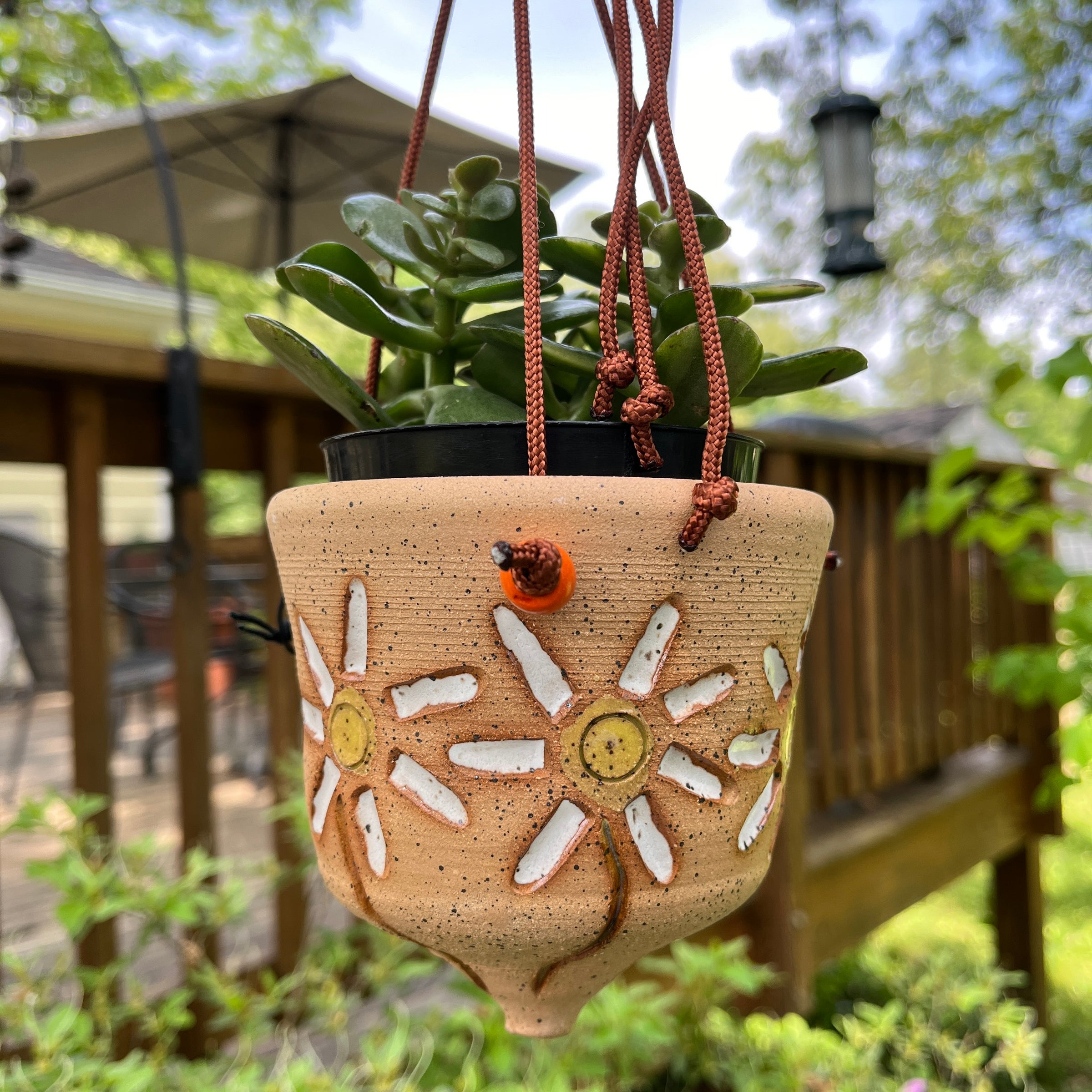 White Daisy Design Ceramic Hanging Planter | 580Pottery - Hanging Planters  - Self-Watering Planters
